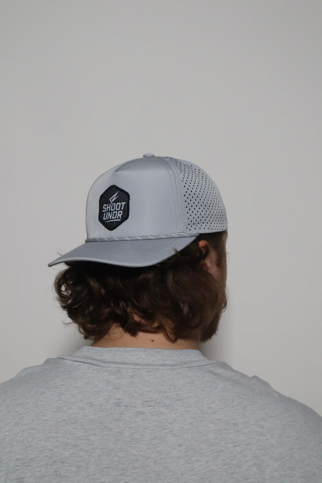 Casquette Grise